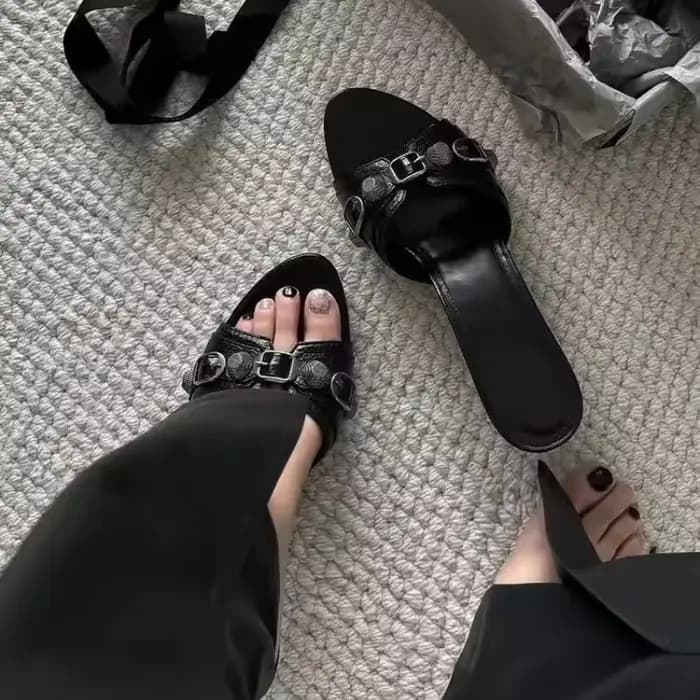 Pantoufles à talons hauts pour femmes, nouvelles sandales de banlieue européennes et américaines pol