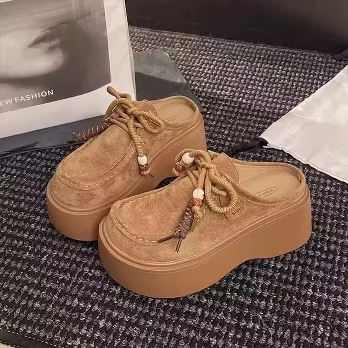 Chaussures pour femmes de 7 cm, mules rétro Baotou, pantoufles à plateforme en dentelle tendance pou