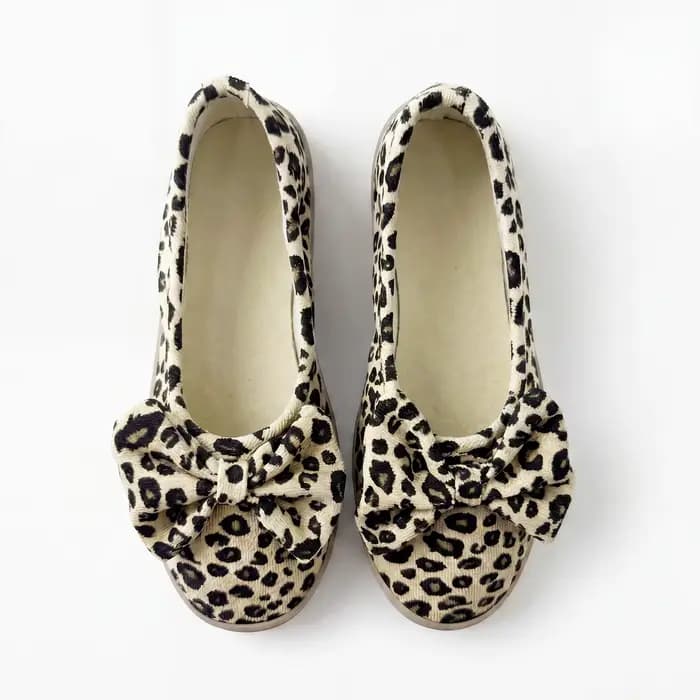 Slippers élégants pour femmes, chaussures légères et confortables pour la maison, pour l'intérieur e