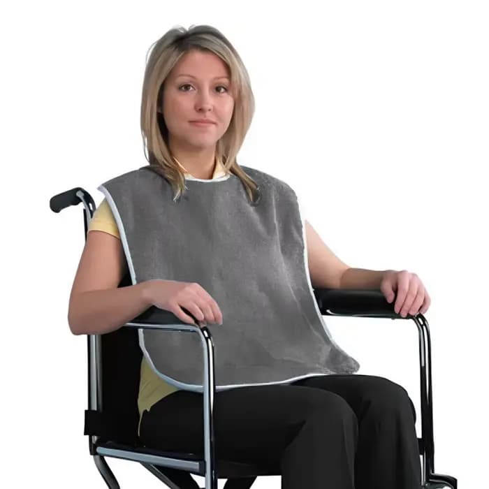 Bavoirs de soins pour personnes âgées