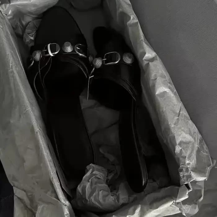 Pantoufles à talons hauts pour femmes, nouvelles sandales de banlieue européennes et américaines polyvalentes, confortables et à la mode