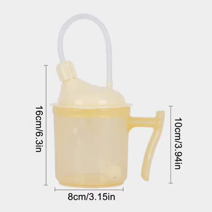 Tasse à dysphagia anti-déversement pour femme handicapée