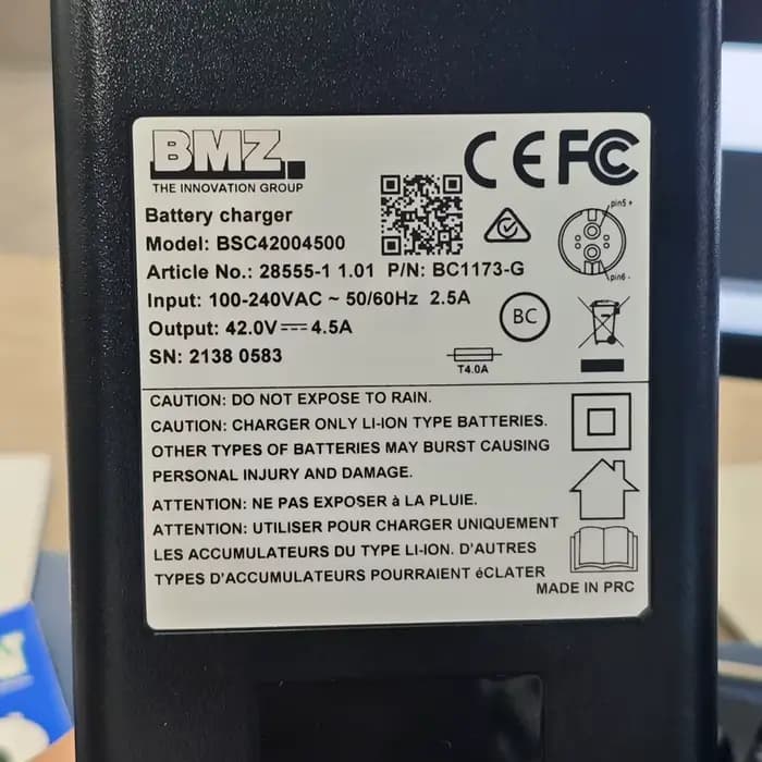 Chargeur Lithium-ion 42.0V 4