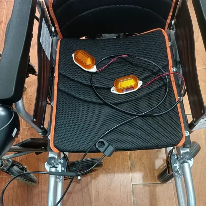 Clignotant LED universel multifonctionnel pour fauteuil roulant électrique