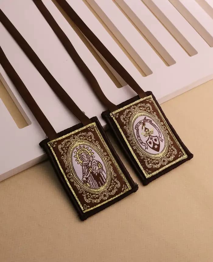 Catolicos-Collier Lady of Mount Carmel, Médaille Scapulaire, Coeur Imsonulé Escapularios, Marron, Cadeau Religieux et Dévotionnel