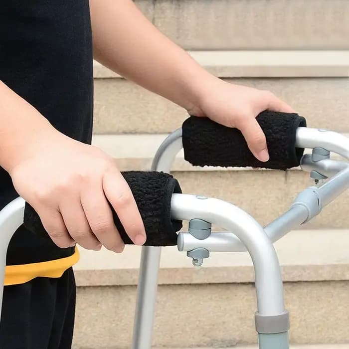 Coussinets universels lavables pour poignées de déambulateur
