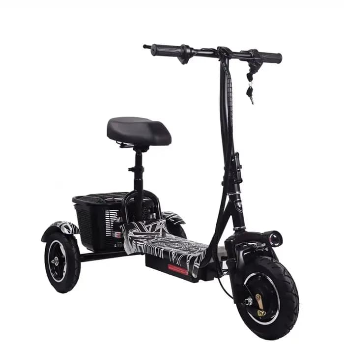 Trottinette électrique légère à trois roues pour adultes