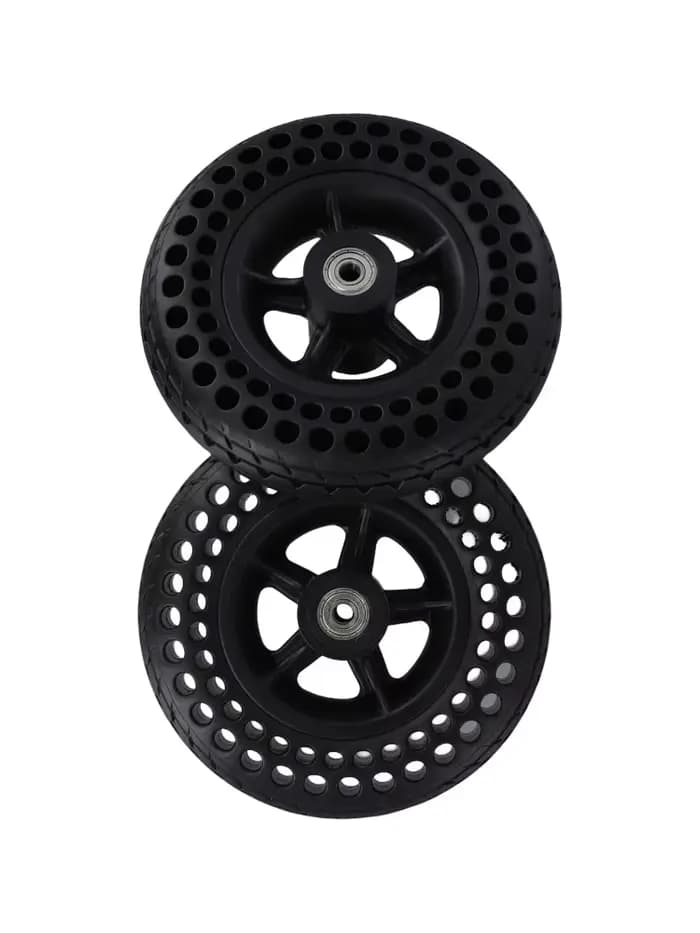 Roue de 7 pouces 7x1 3/4 avec moyeu