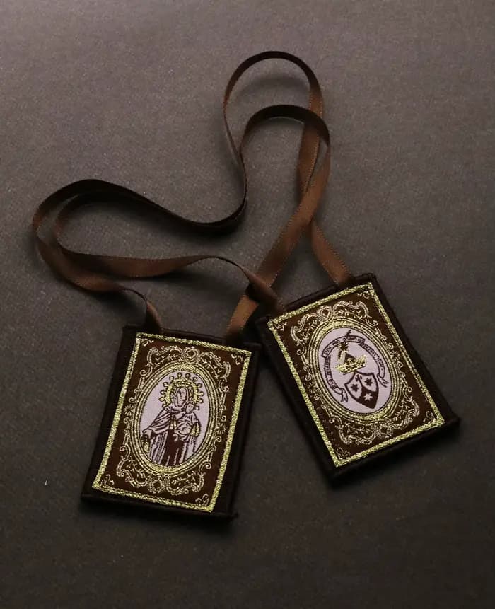 Catolicos-Collier Lady of Mount Carmel, Médaille Scapulaire, Coeur Imsonulé Escapularios, Marron, Cadeau Religieux et Dévotionnel