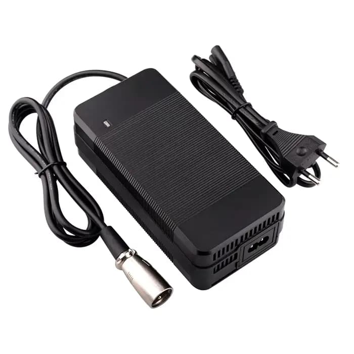 Chargeur de batterie au plomb 24V 5A pour fauteuil roulant électrique 28.8V