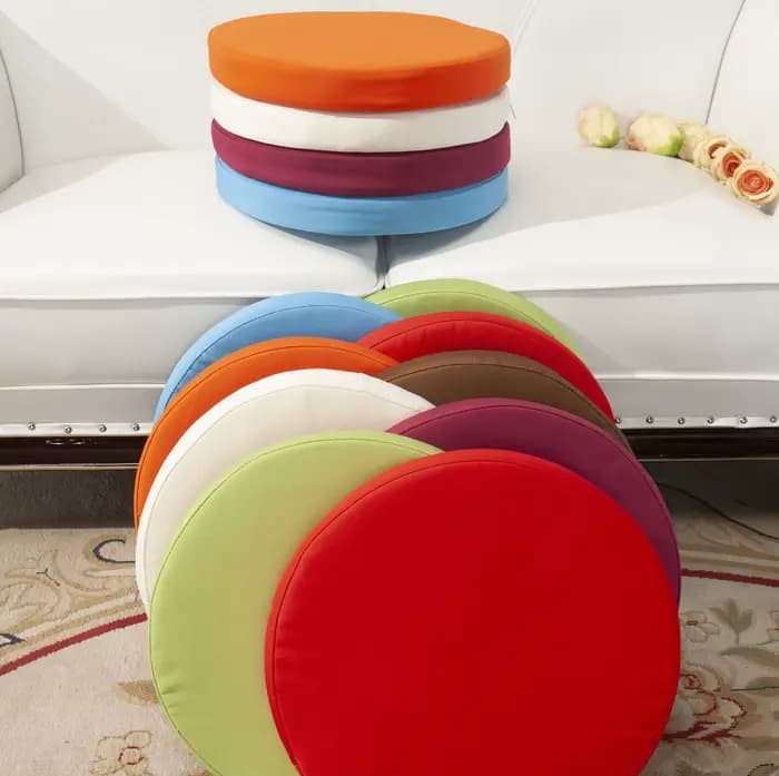 Heart extérieurs de chaise de rotin de polyester, gril d'optique fait sur commande, coussin rond imperméable et lavable