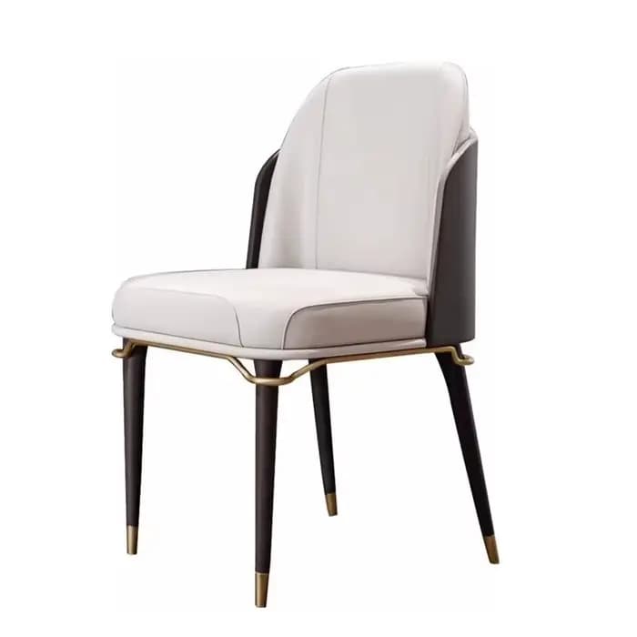 Chaise de salle à manger en cuir de style italien, design léger et luxueux, dossier design, table et chaise de salle à manger haut de gamme, chaise de salle à manger simple.