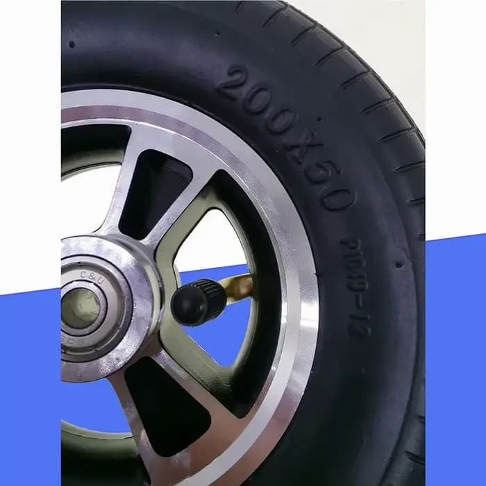 Roue avant gonflable en alliage d'aluminium pour fauteuil roulant électrique