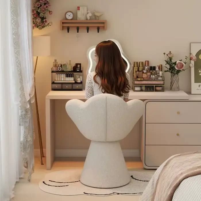 Tabouret de maquillage et de coiffure pour chambre à coucher, design moderne et simple, couleur crème, chaise de coiffeuse de luxe léger, pivotante avec dossier pour manucure