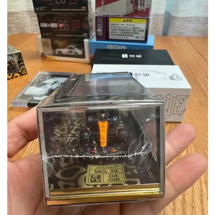 MINICHAMPS 1:64 McLaren F1 MCL39, édition limitée pour la 2026 Beijing Auto Show, la voiture de test post-saison 2025 de Lando Norris.