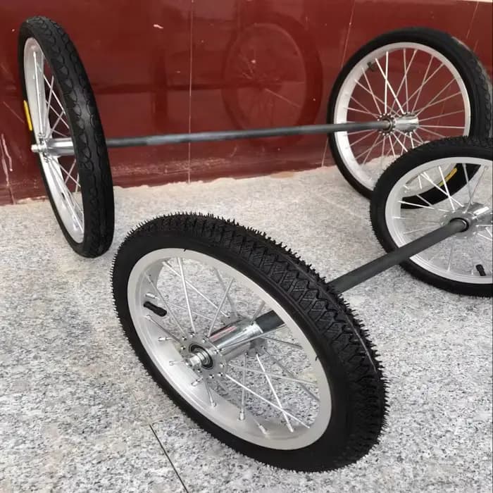 Roue de vélo à trois roues