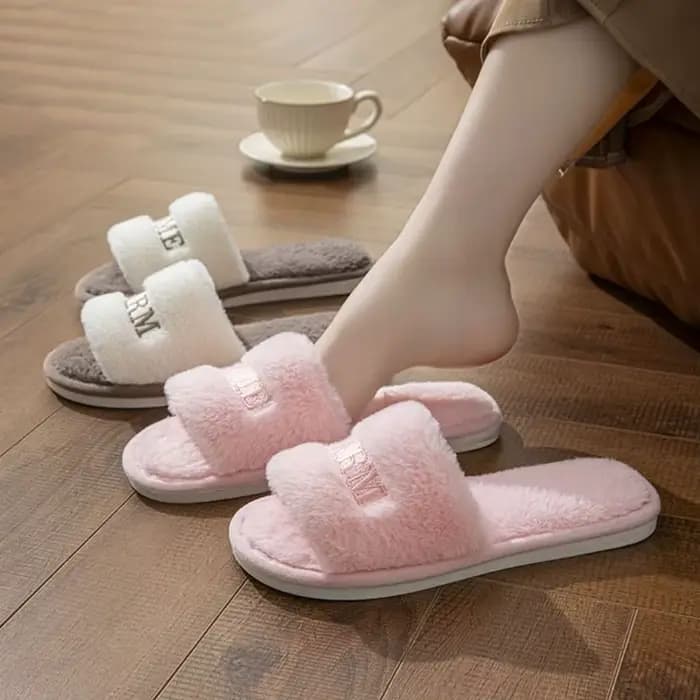 Pantoufles moelleuses confortables