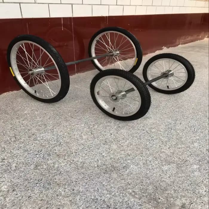 Roue de vélo à trois roues