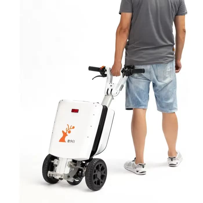 Scooter de mobilité pliable léger à 3 roues