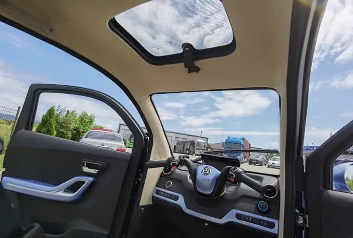 Tricycle électrique 2025 voiture L6e deux sièges Cee 3 roues 1500w 45 km/h cabine Scooter