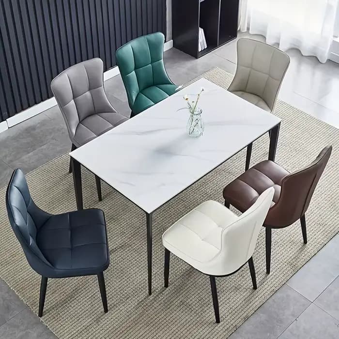 Chaise de salle à manger moderne avec coussin doux et pieds en métal – Chaise simple de bureau élégante pour dortoir, disponible en vert/bleu/noir
