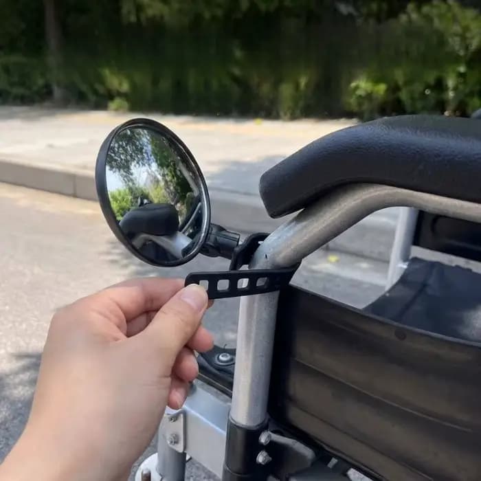 Rétroviseur spécial pour fauteuil roulant pour personnes âgées