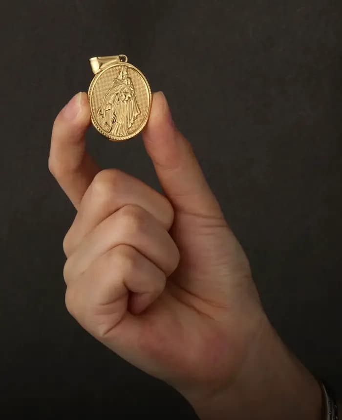 Vierge Del Carmen médaille catholique Notre-Dame du Mont Carmel ovale pendentif en acier inoxydable amulette pour accessoires de bijoux à bricoler soi-même