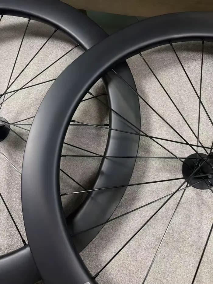 Lien d'achat client, jeu de roues, blanc 48/58 logo.inc, brillant