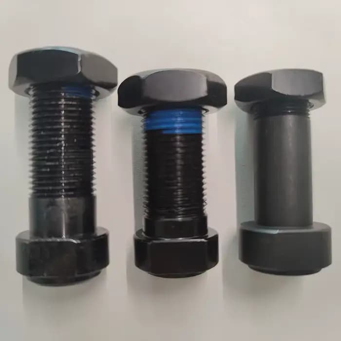 Adaptateur de récepteur d'axe arrière pour fauteuil roulant