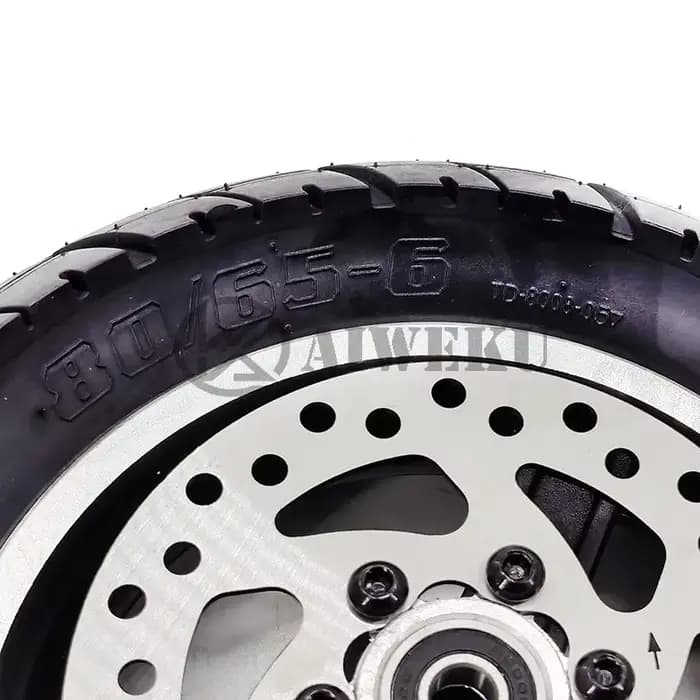 Roue Pneumatique avec Jante de Frein pour Scooter Électrique
