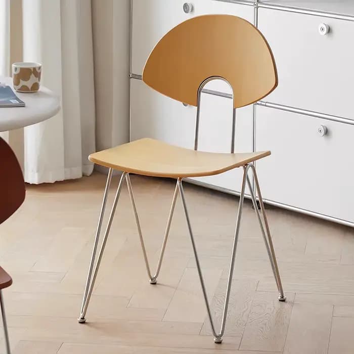 Chaises de salle à manger en bois massif