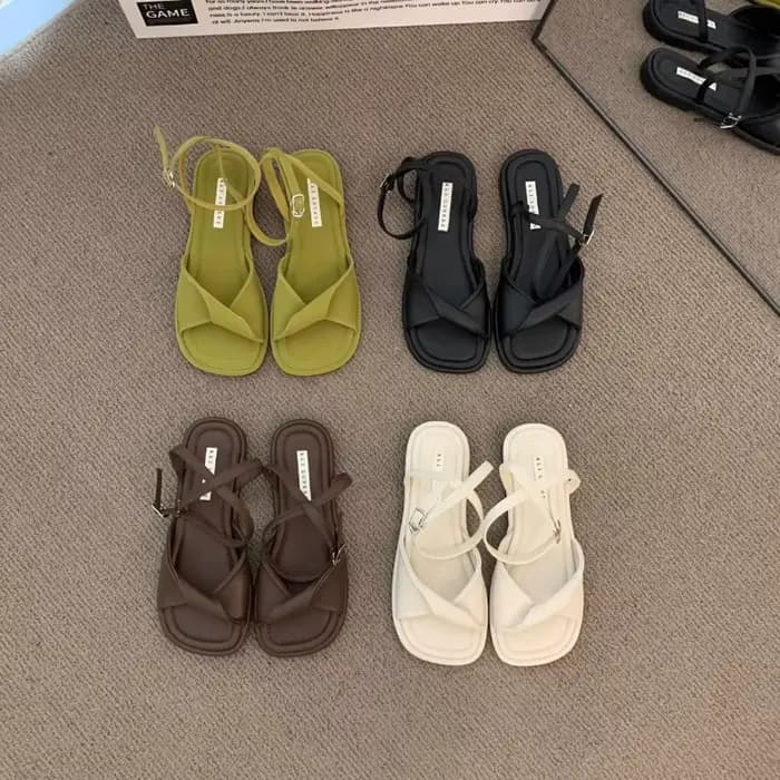 Sandales d'été pour femmes, semelle plate en caoutchouc, confortables, respirantes, à la mode, de luxe, pour la plage en plein air, nouvelle collection 2025