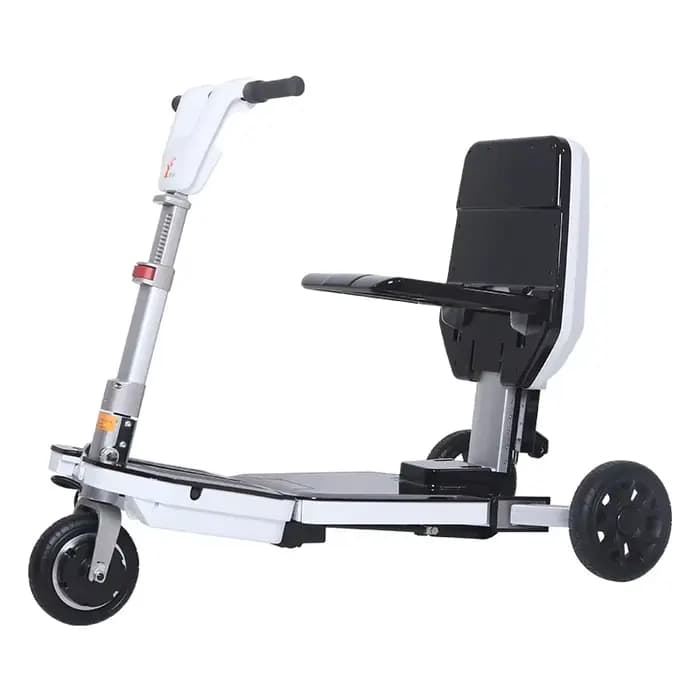 Scooter électrique pliable pour personnes âgées
