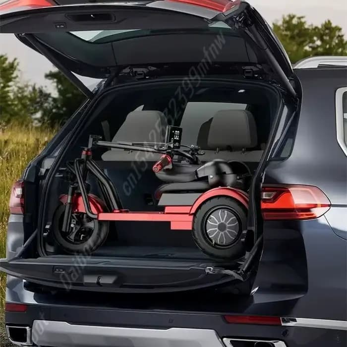 Scooter électrique pliable pour personnes âgées