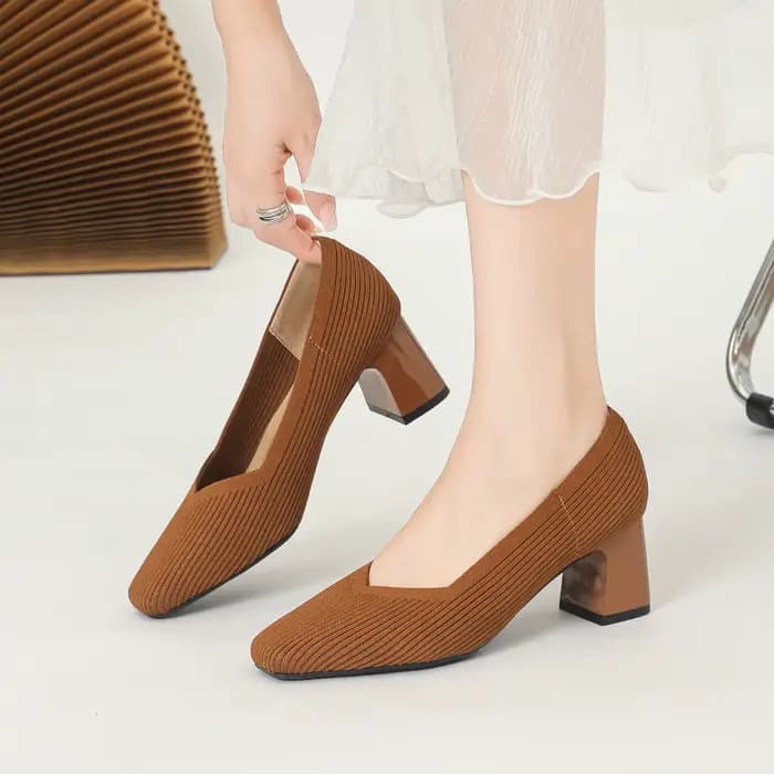 Chaussures à talons hauts confortables pour femmes, talon carré