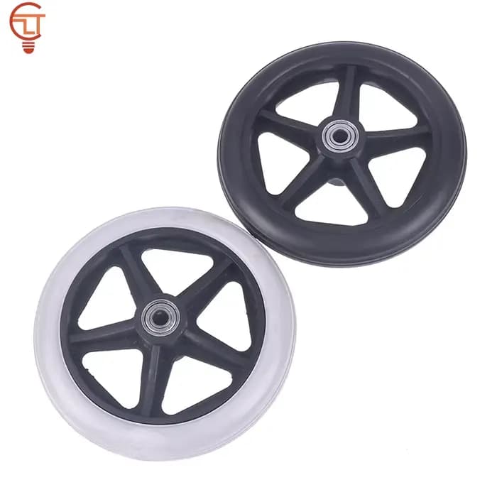 Roulette avant lisse et flexible pour fauteuil roulant