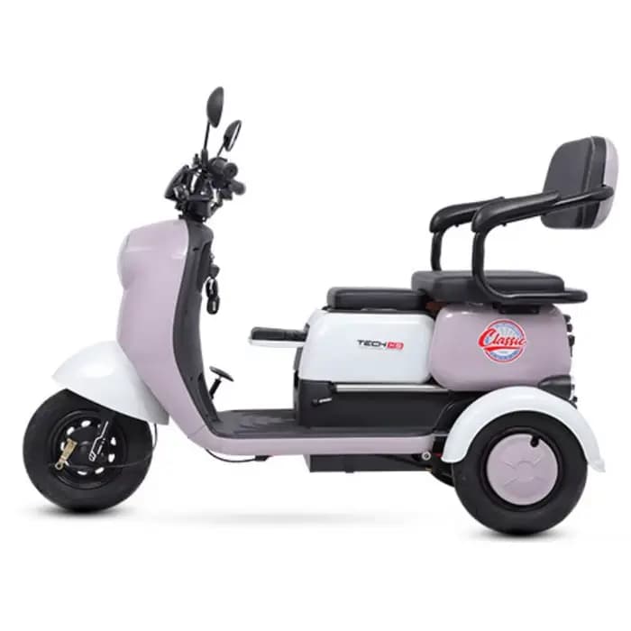 Trottinette de mobilité rose à 3 roues
