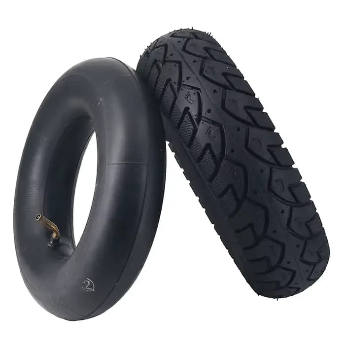 4.10/3.50-5 Quatre pneus et chambres à air adaptés aux motos