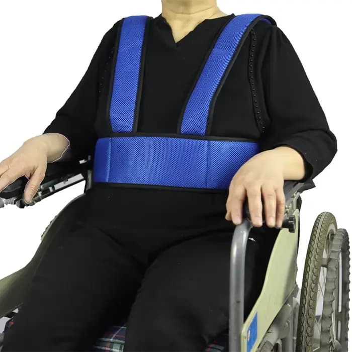 Ceinture de sécurité pour prévention des chutes de fauteuil roulant