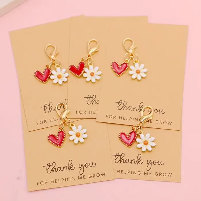 Cartes de remerciement avec porte-clés marguerite blanche et cœur rouge, 5 pièces, "merci pour aider à crir", cadeau de remerciement idéal pour la famille
